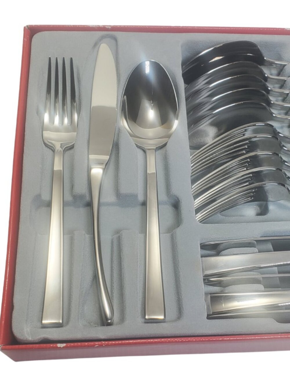Justinus Solingen 30-Piece Modernist Stainless Flatware Set (Service for 6)